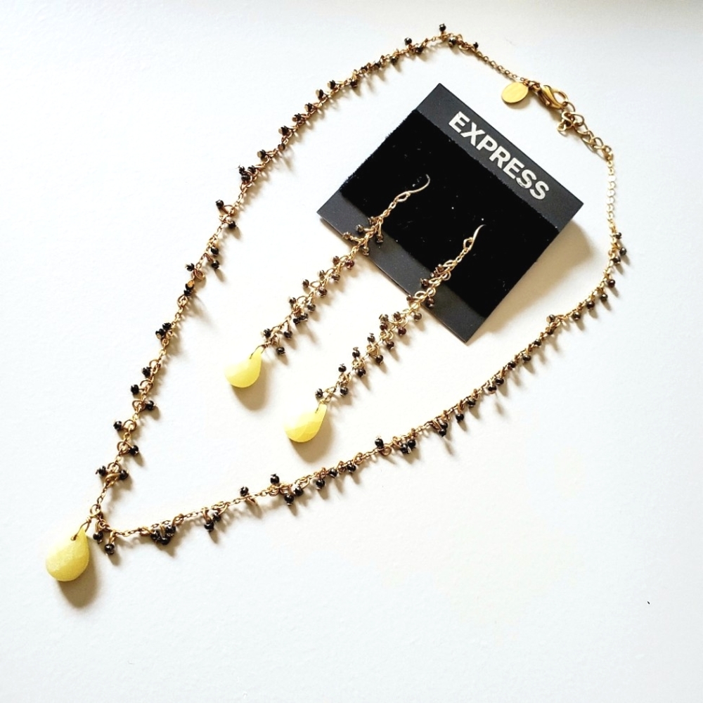 Express 90's Gold, Purple & Yellow Beaded Drop Earrings & Necklace Set